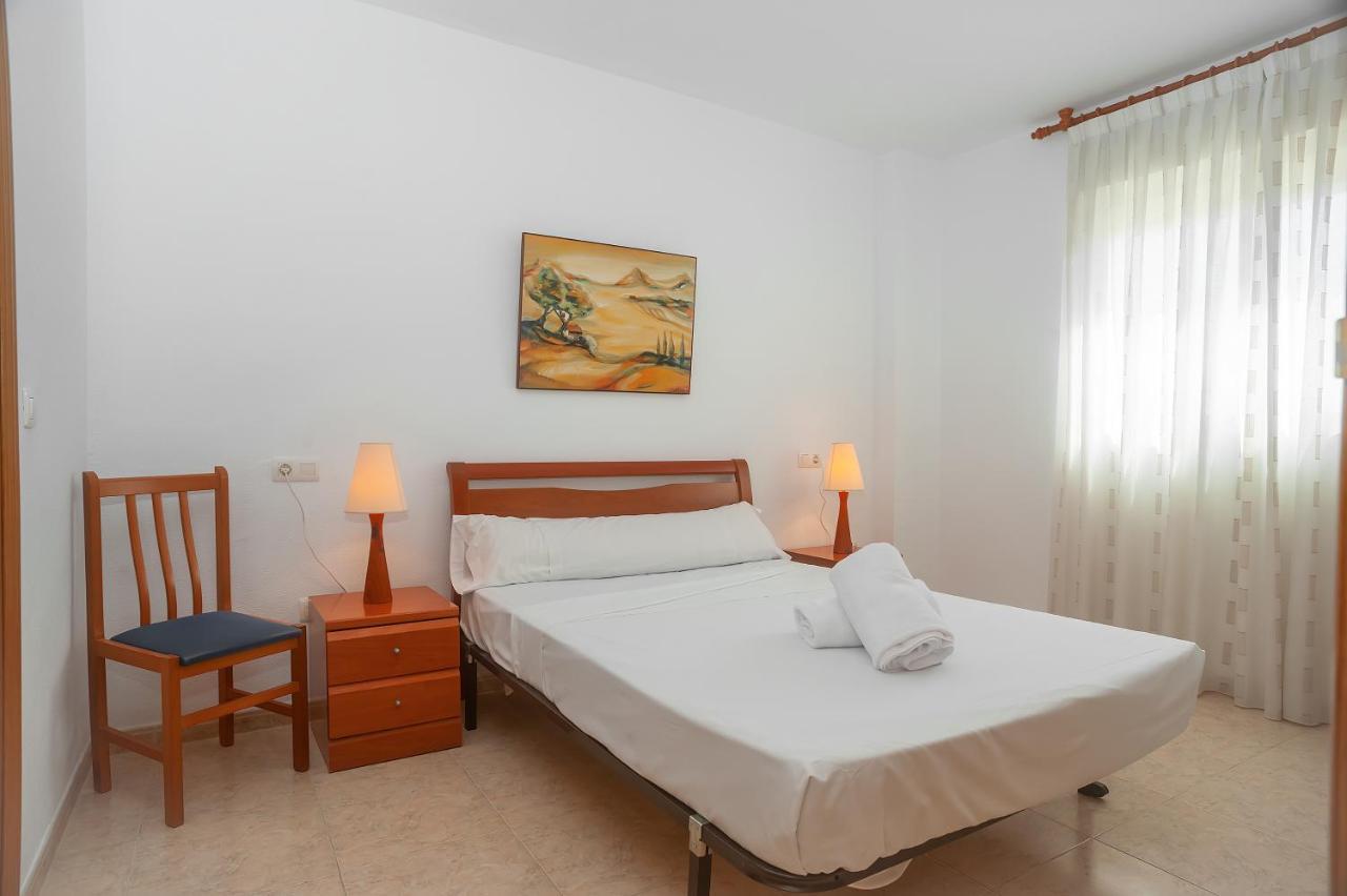 Holiday Primera Linea Magic World Oropesa del Mar Bagian luar foto
